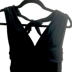 Cupshe M Black One Piece Plunge front